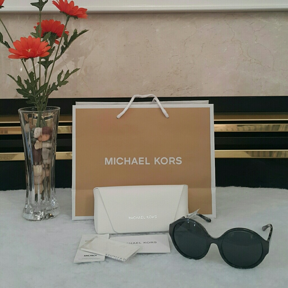 MICHAEL KORS sunglasses